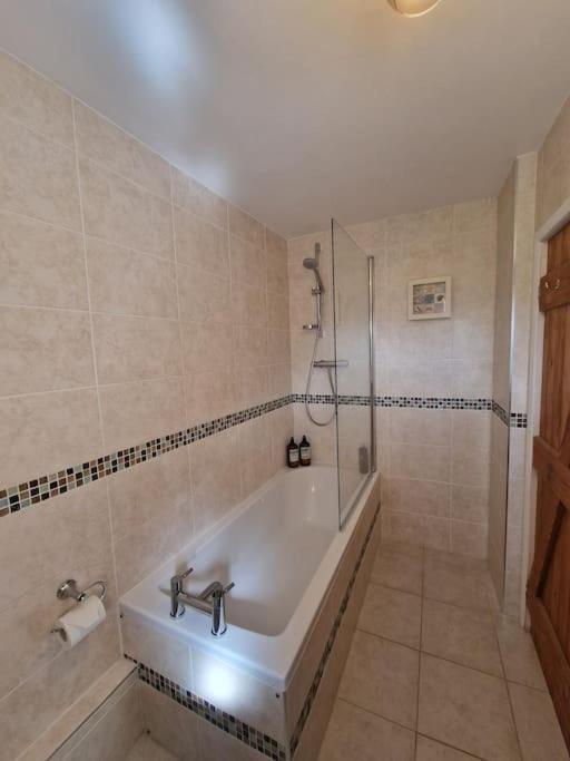 Black Cat Cottage - Central Pickering Grade 2 Listed Cottage Esterno foto