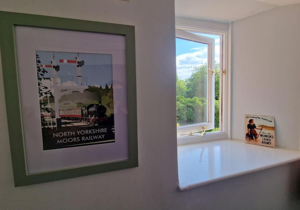 Black Cat Cottage - Central Pickering Grade 2 Listed Cottage Esterno foto