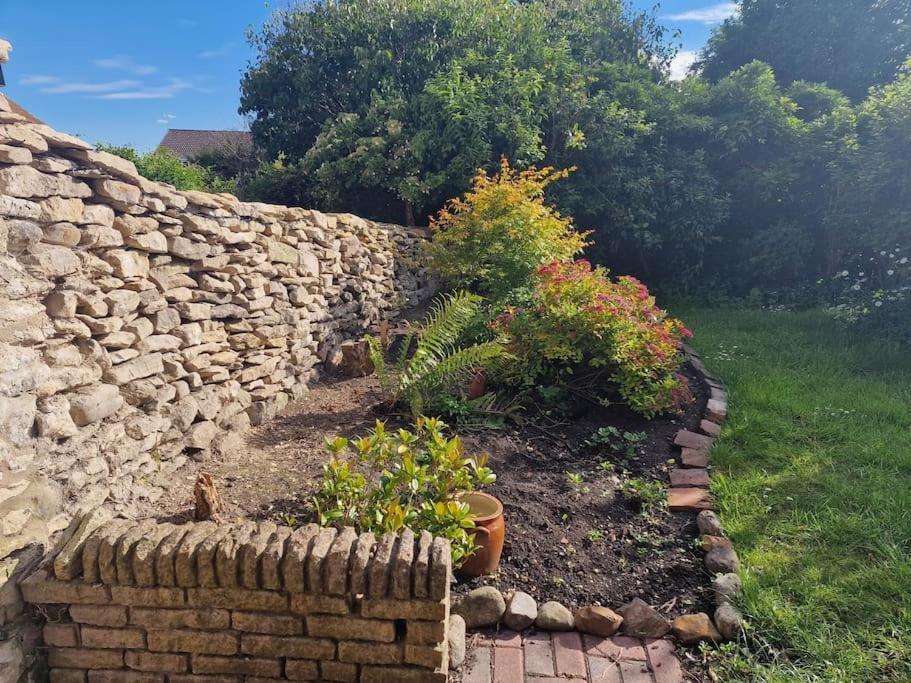 Black Cat Cottage - Central Pickering Grade 2 Listed Cottage Esterno foto